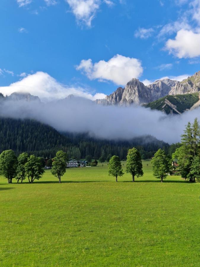 Family Appartment - Dachstein View Ramsau am Dachstein Exterior photo